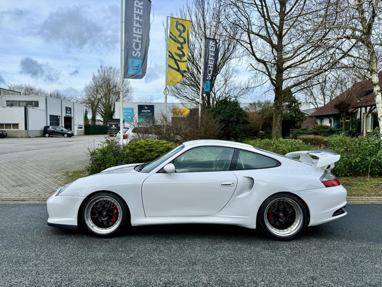 Porsche 911 - 3.6 GT3 CUP 996 425PK Widebody - AutoWereld.nl