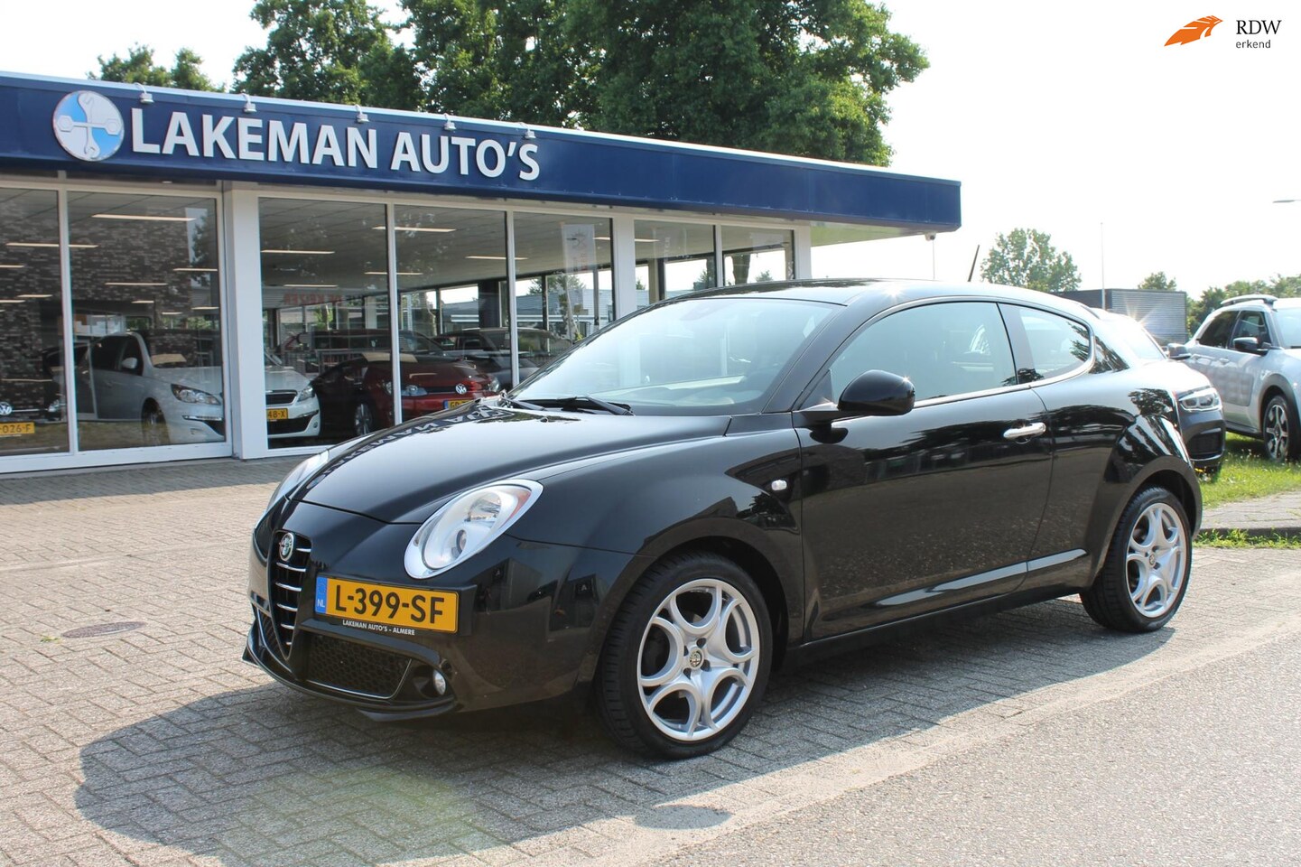 Alfa Romeo MiTo - 1.4 Essential Blackline Huurkoop Inruil APK Garantie - AutoWereld.nl