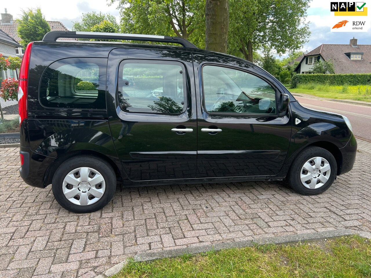 Renault Kangoo Family - 1.6-16V Expression 1.6-16V Expression - AutoWereld.nl