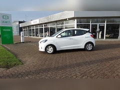 Hyundai i10 - 1.0 Comfort Apple\Android-Carplay Navigatie