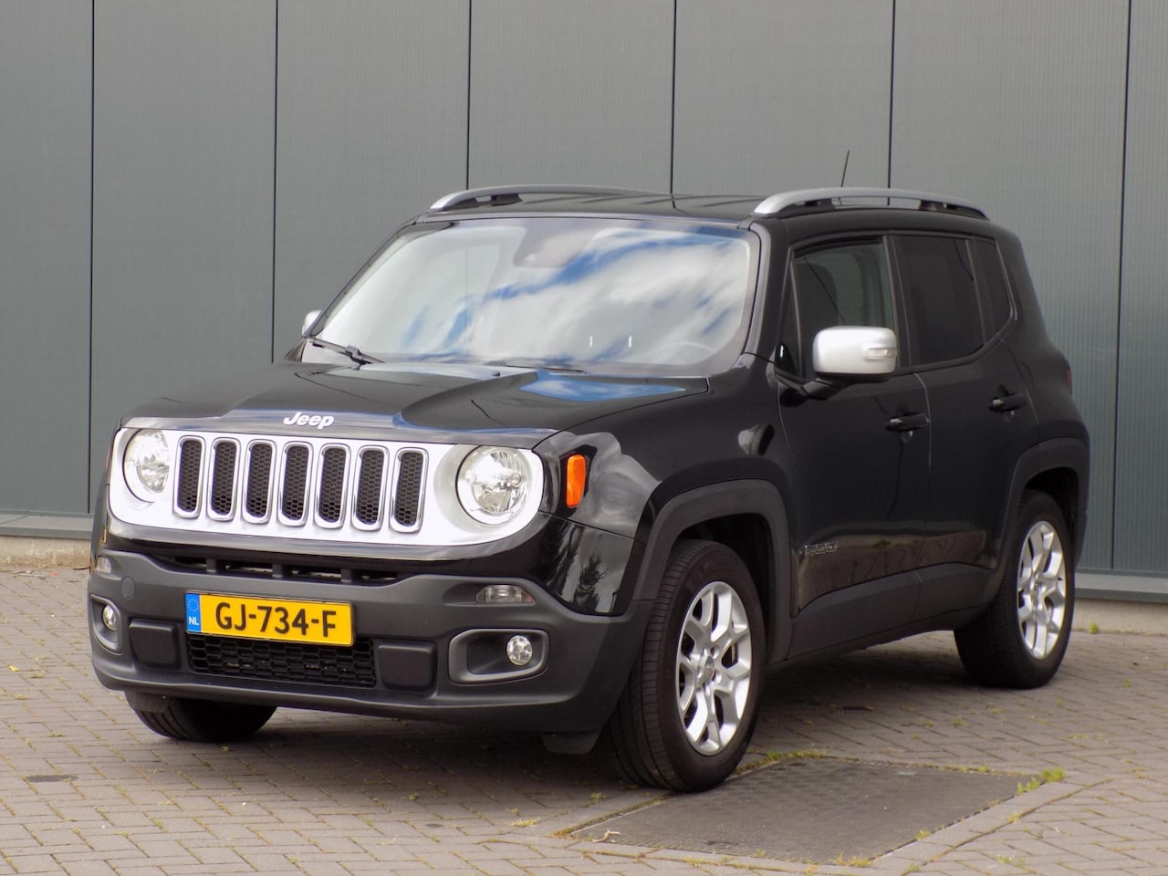 Jeep Renegade - 1.4 MultiAir Limited Navi - AutoWereld.nl