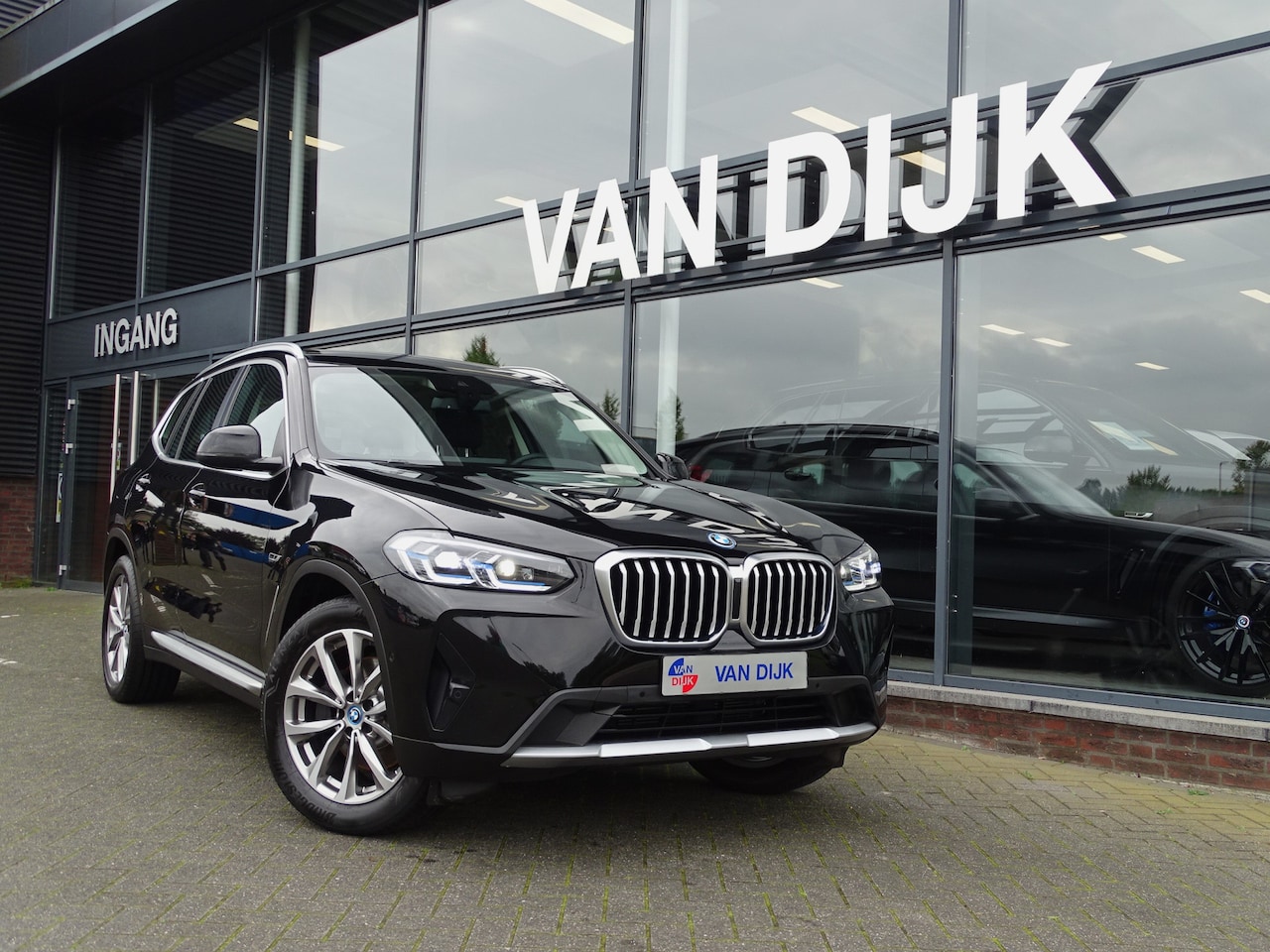 BMW X3 - xDrive30e High Executive Trekhaak Comfort Head-up Laser Hifi Cockpit pro 19"LM Velgen - AutoWereld.nl