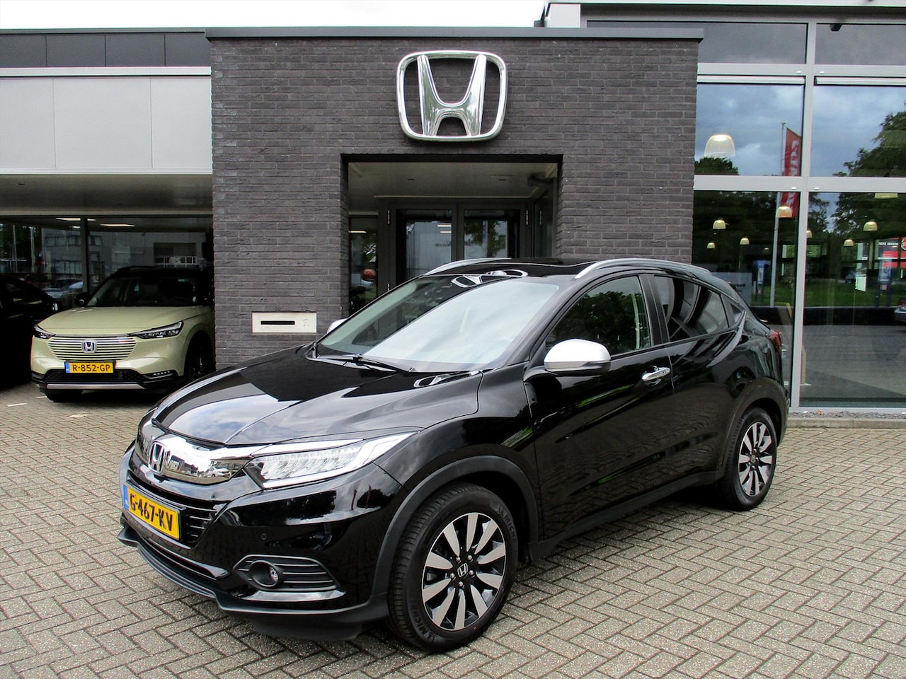 Honda HR-V - 1.5 i-VTEC 130pk Executive | Rijklaar - AutoWereld.nl