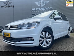 Volkswagen Touran - 1.5 TSI Comfortline Business NL-AUTO |NAP |1EIG |NAVI |CAMERA |STOELVERWARMING |ALCANTARA