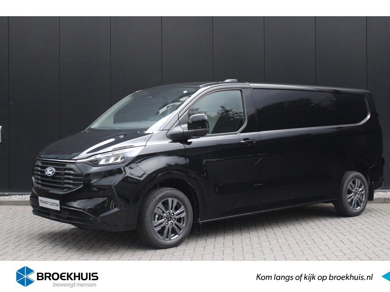 Ford Transit Custom - 320 2.0 TDCI L2H1 Limited | AUTOMAAT | VOORRAAD! | TREKHAAK | CAMERA | DODE HOEK DETECTIE - AutoWereld.nl