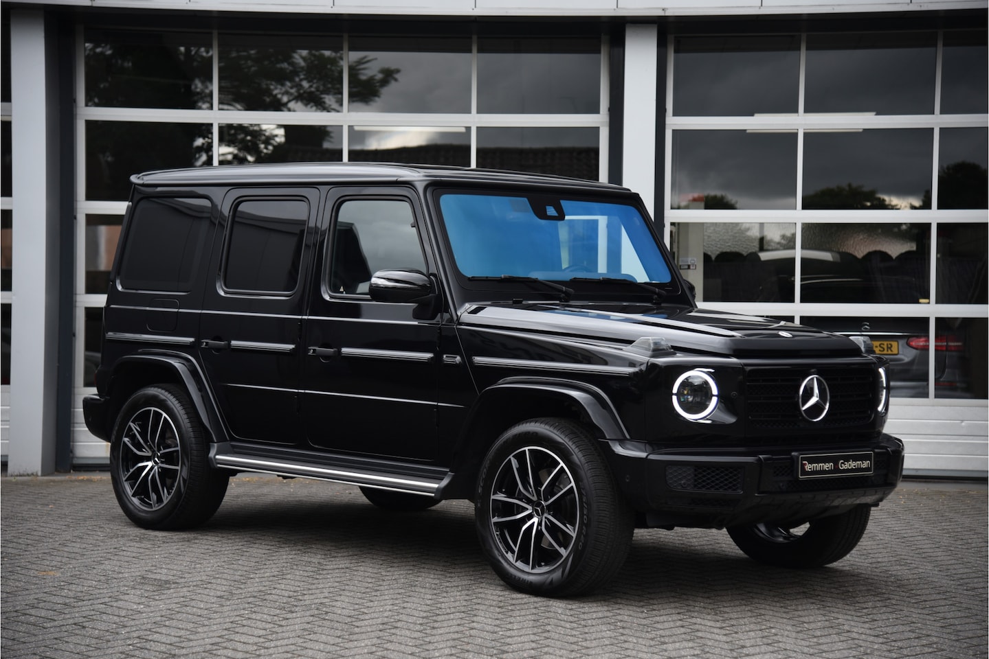 Mercedes-Benz G-klasse - 400 D Grijskenteken - AutoWereld.nl