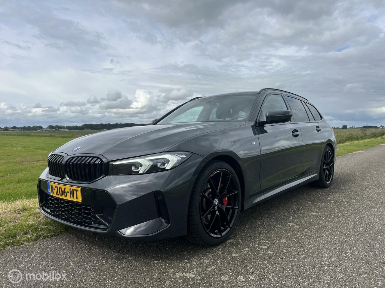 BMW 3-serie Touring - 330i m Sport lci 19”m performance velgen - AutoWereld.nl