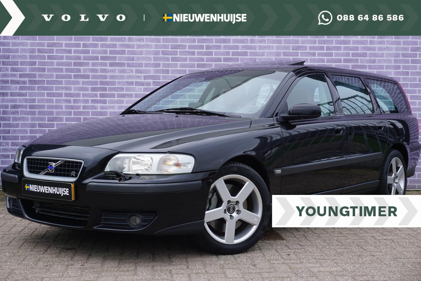 Volvo V70 - 2.5 R AWD 300pk | 7 persoons | Youngtimer | Sport leder | Trekhaak | verwarmde voorstoelen - AutoWereld.nl