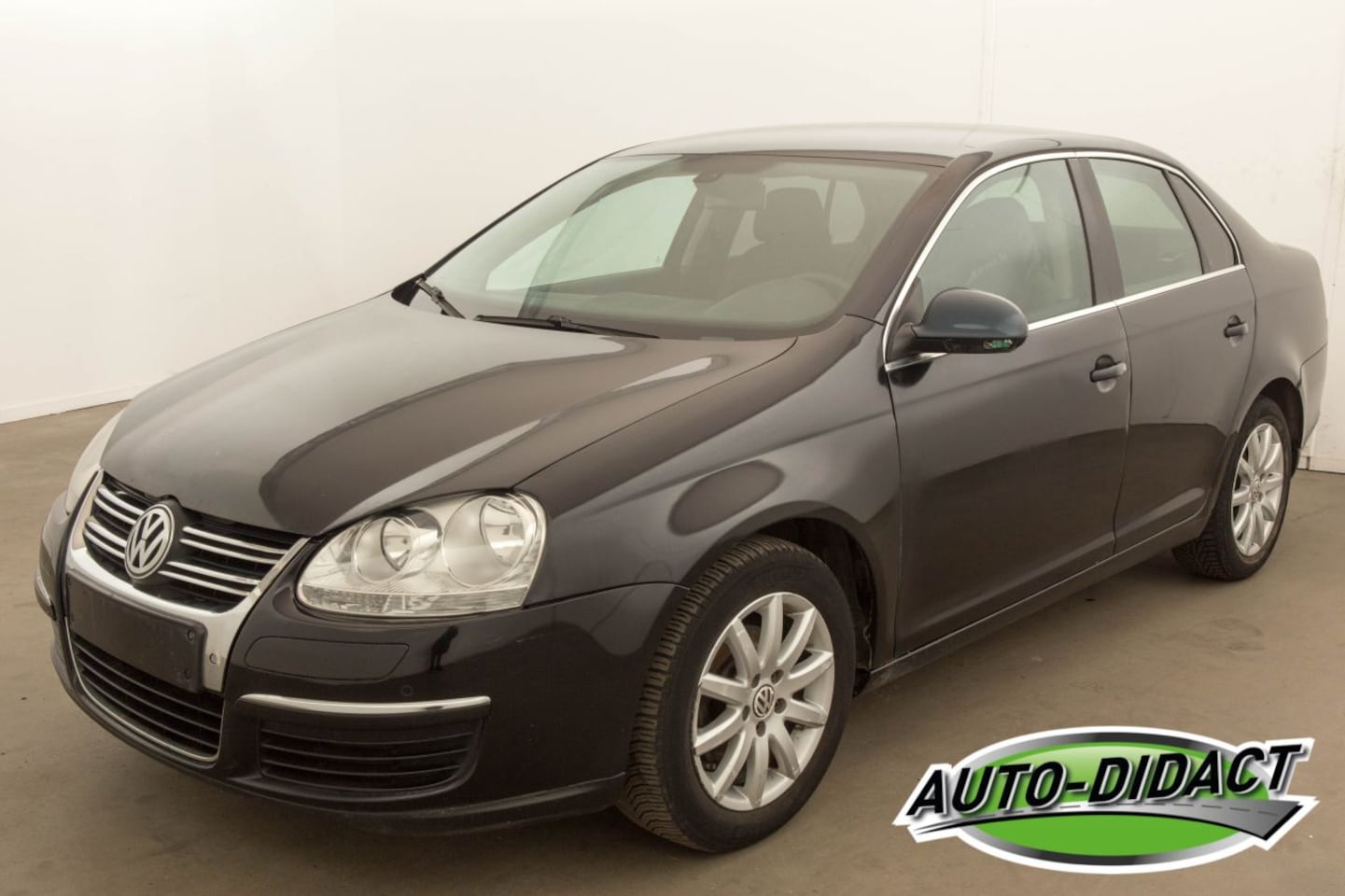 Volkswagen Jetta - 1.6 TDI Airco - AutoWereld.nl