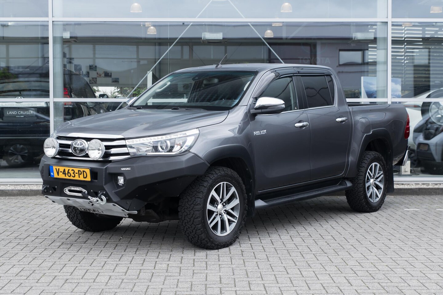 Toyota HiLux - Executive 2.4 D-4D-F 4WD 150PK DC VAN | BE TREKKER - AutoWereld.nl