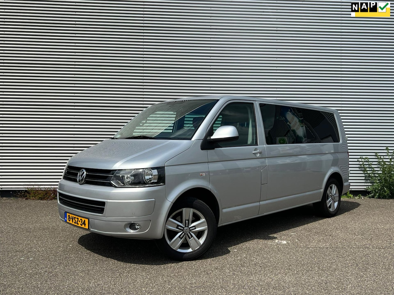 Volkswagen Transporter - 2.0 TDI L2H1 DC Comfortline / Aut / Cruise / Trekhaak / BTW / Nette Auto - AutoWereld.nl