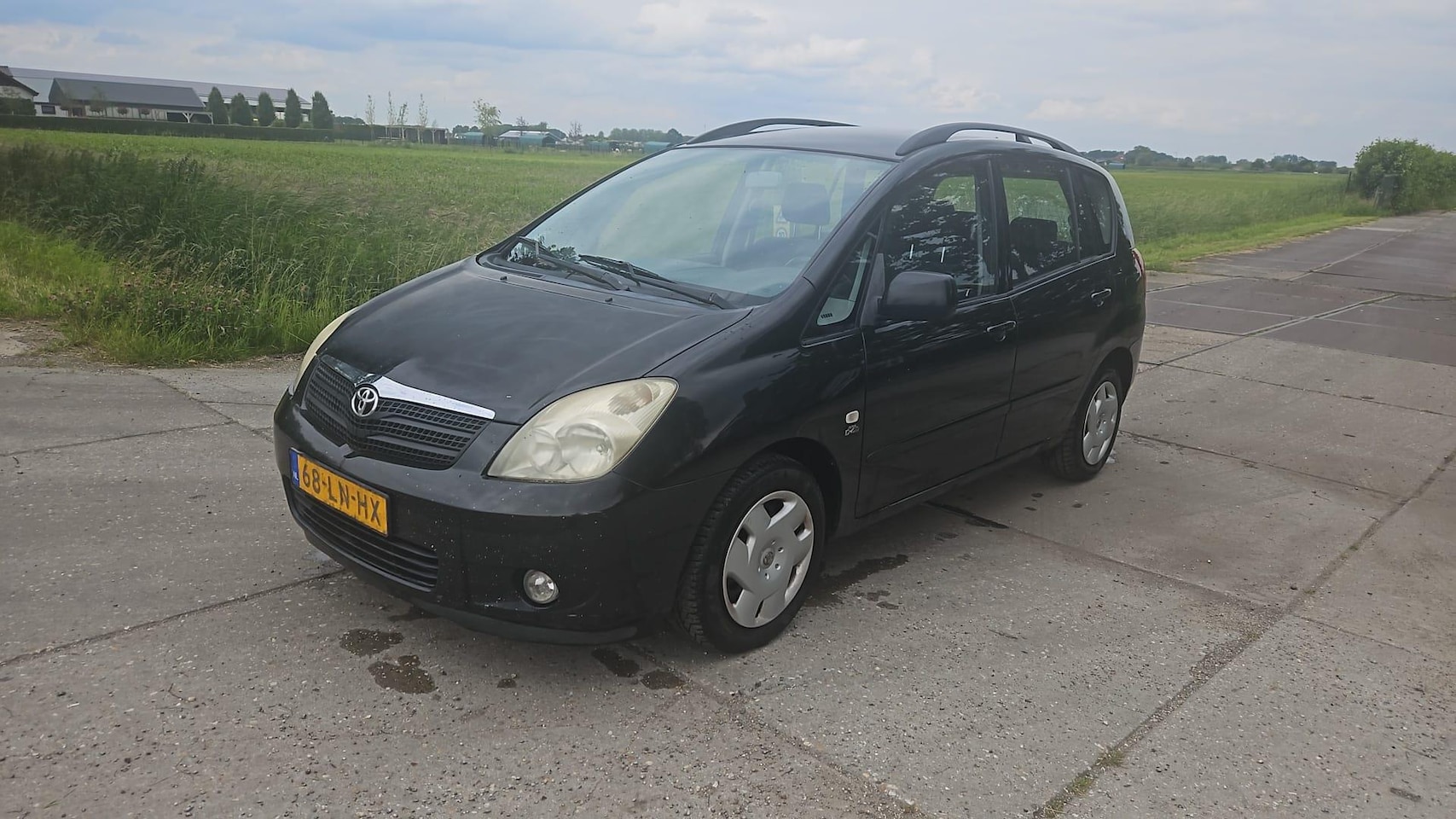 Toyota Corolla Verso - 2.0 D4-D Linea Sol/ climatronic/ euro 3 - AutoWereld.nl