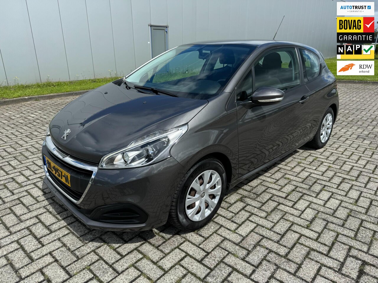 Peugeot 208 - 1.2 PureTech Active 1.2 PureTech Active - AutoWereld.nl