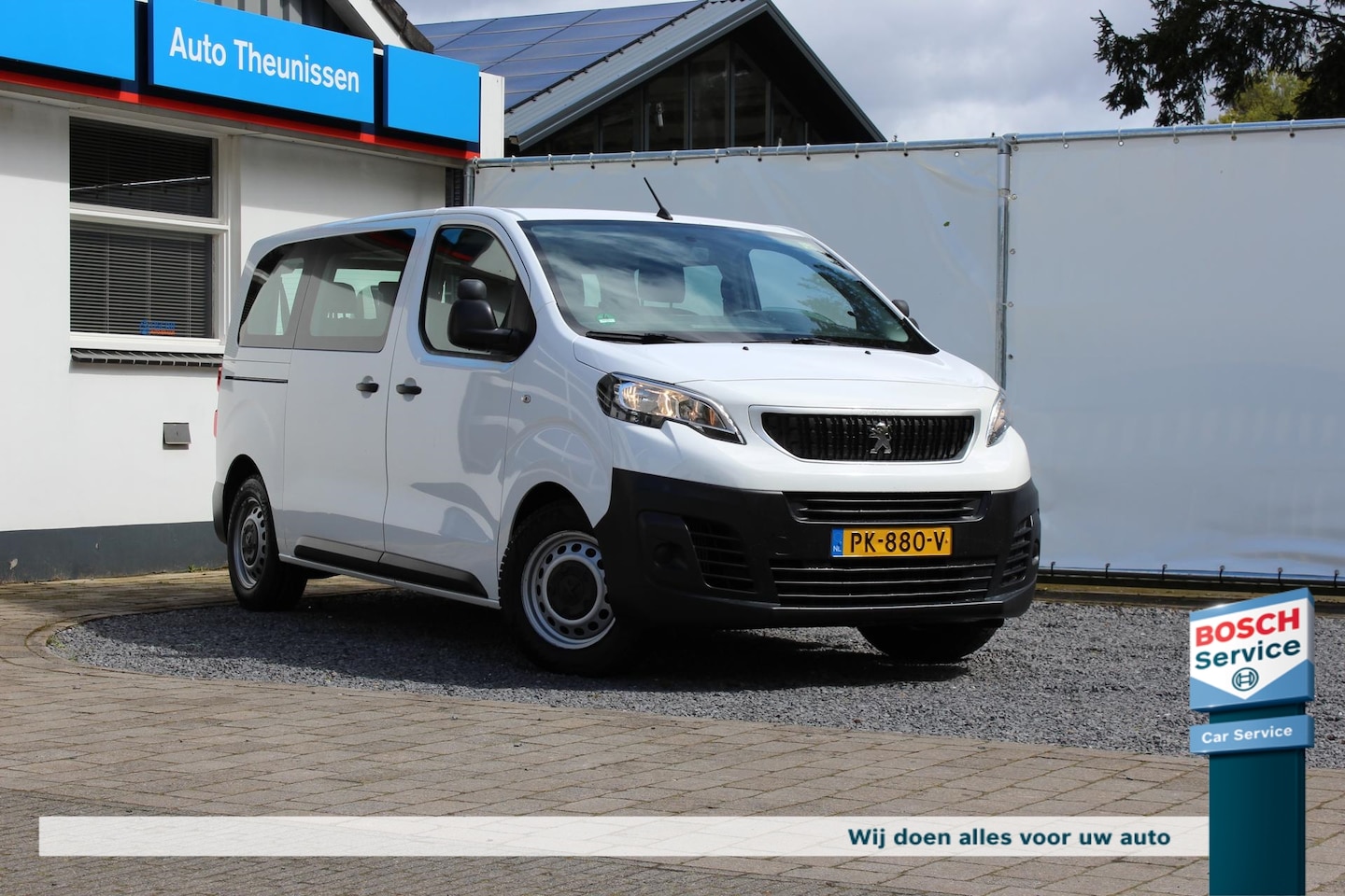 Peugeot Traveller - 1.6 BlueHDi 115pk Business 9 persoons | Expert - AutoWereld.nl