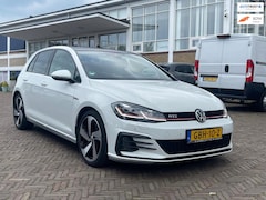 Volkswagen Golf - 2.0 TSI GTI Dyna|Pano|Keyls|Bspot|ACC