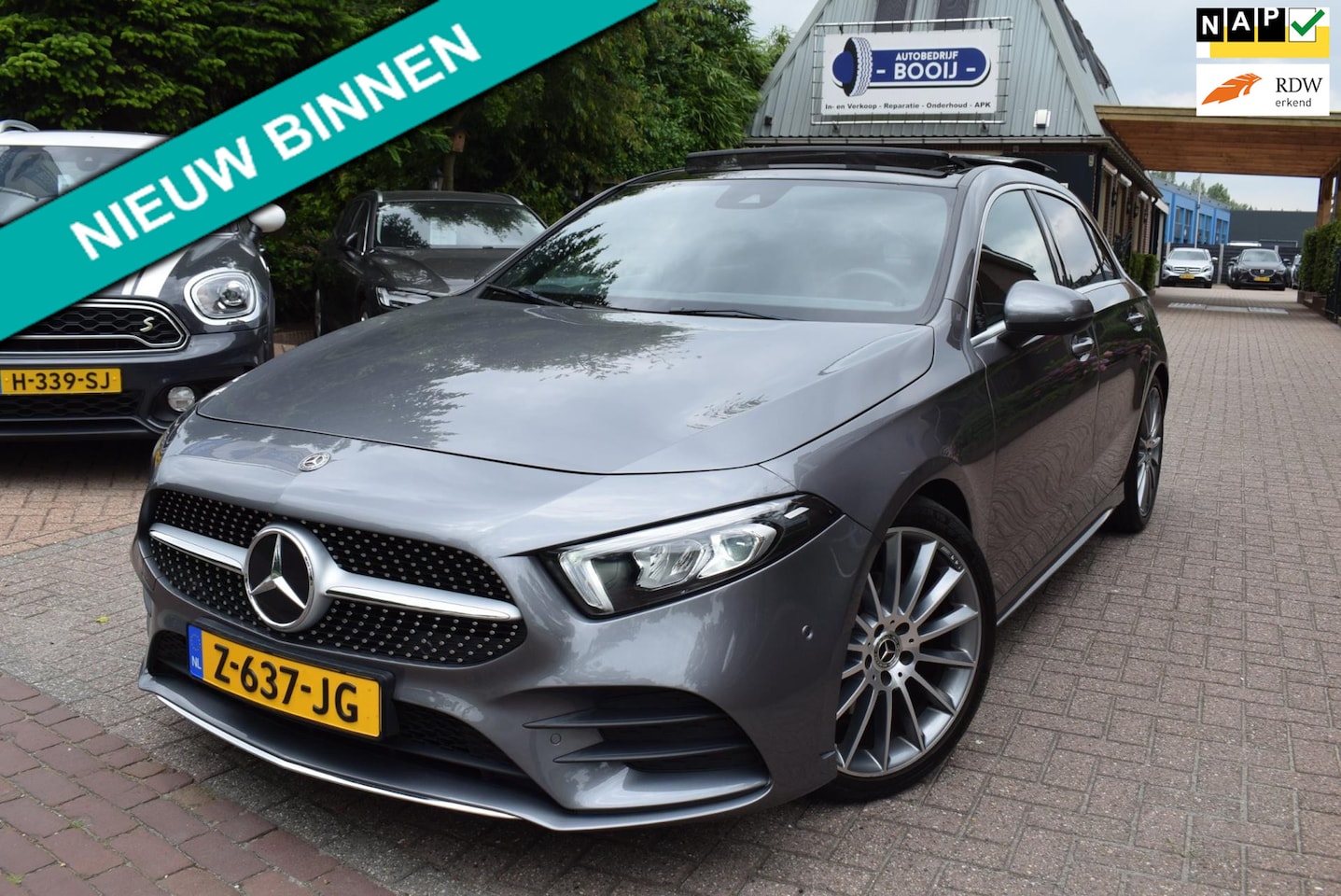 Mercedes-Benz A-klasse - AMG180 Premium AUTOM/CRUISE/NAVI/AIRCO-ECC/PANO DAK/XENON/DEC 2019/PDC V+A/BLUETOOTH/LMW 1 - AutoWereld.nl