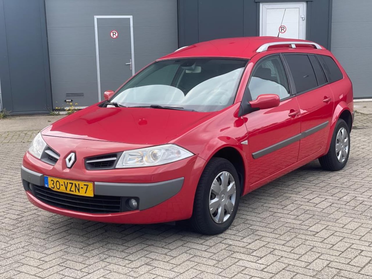 Renault Mégane - 1.5 dCi Business Line Clima Navi - AutoWereld.nl