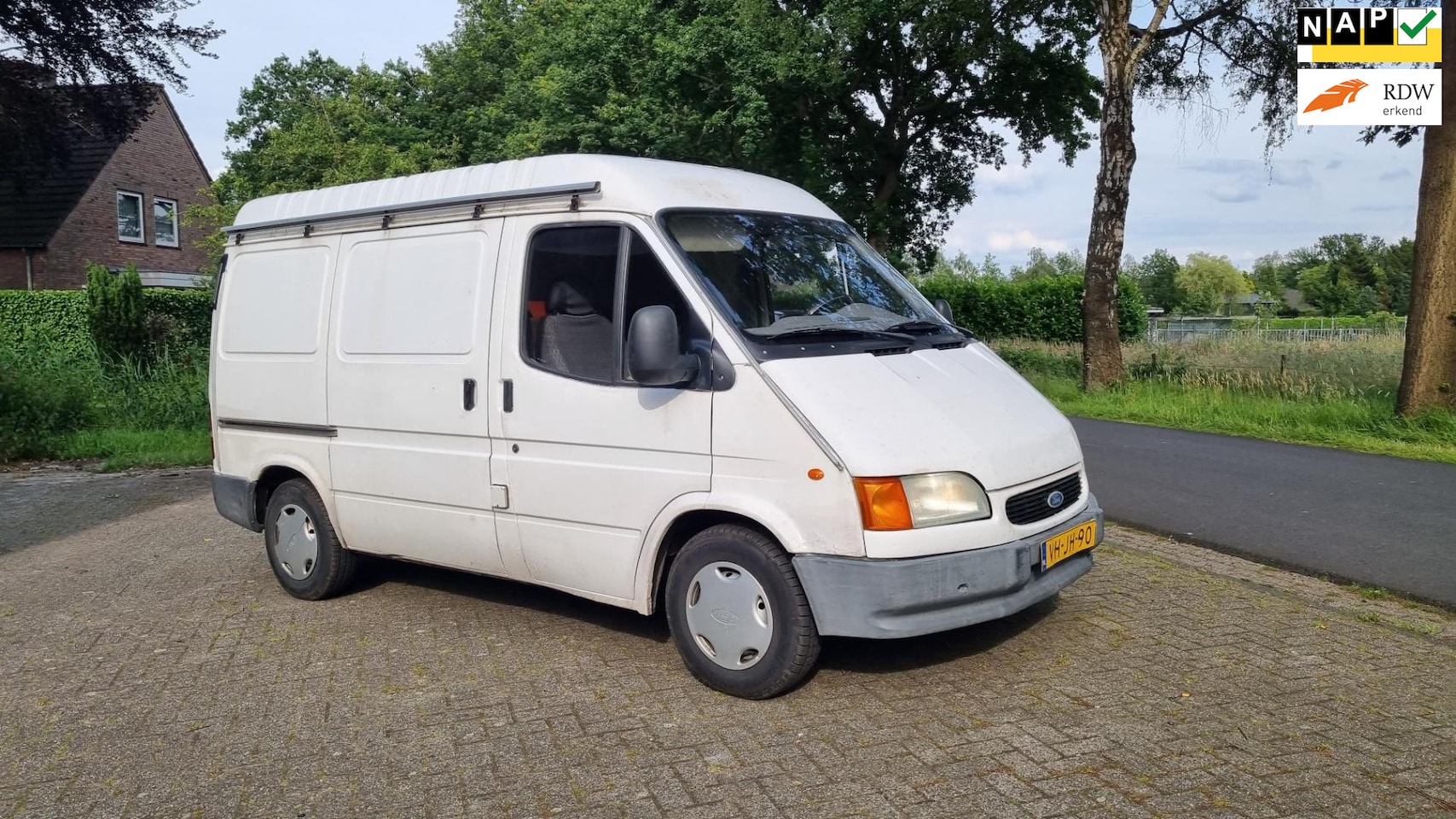 Ford Transit - DIESEL CAMPER MANUEEL NETTE STAAT 170000KM NAP - AutoWereld.nl