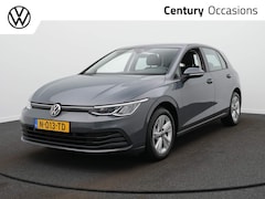 Volkswagen Golf - 1.0 eTSI Life Navi / Clima / Adaptieve Cruise / DSG