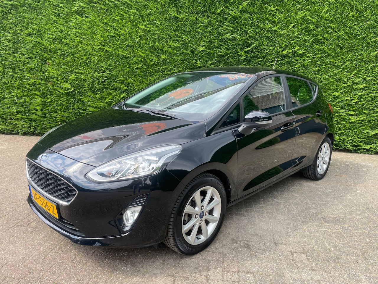 Ford Fiesta - 1.1 Trend Carplay, PDC, Cruise, Line-asist, Navi Eerste eigenaar ! - AutoWereld.nl