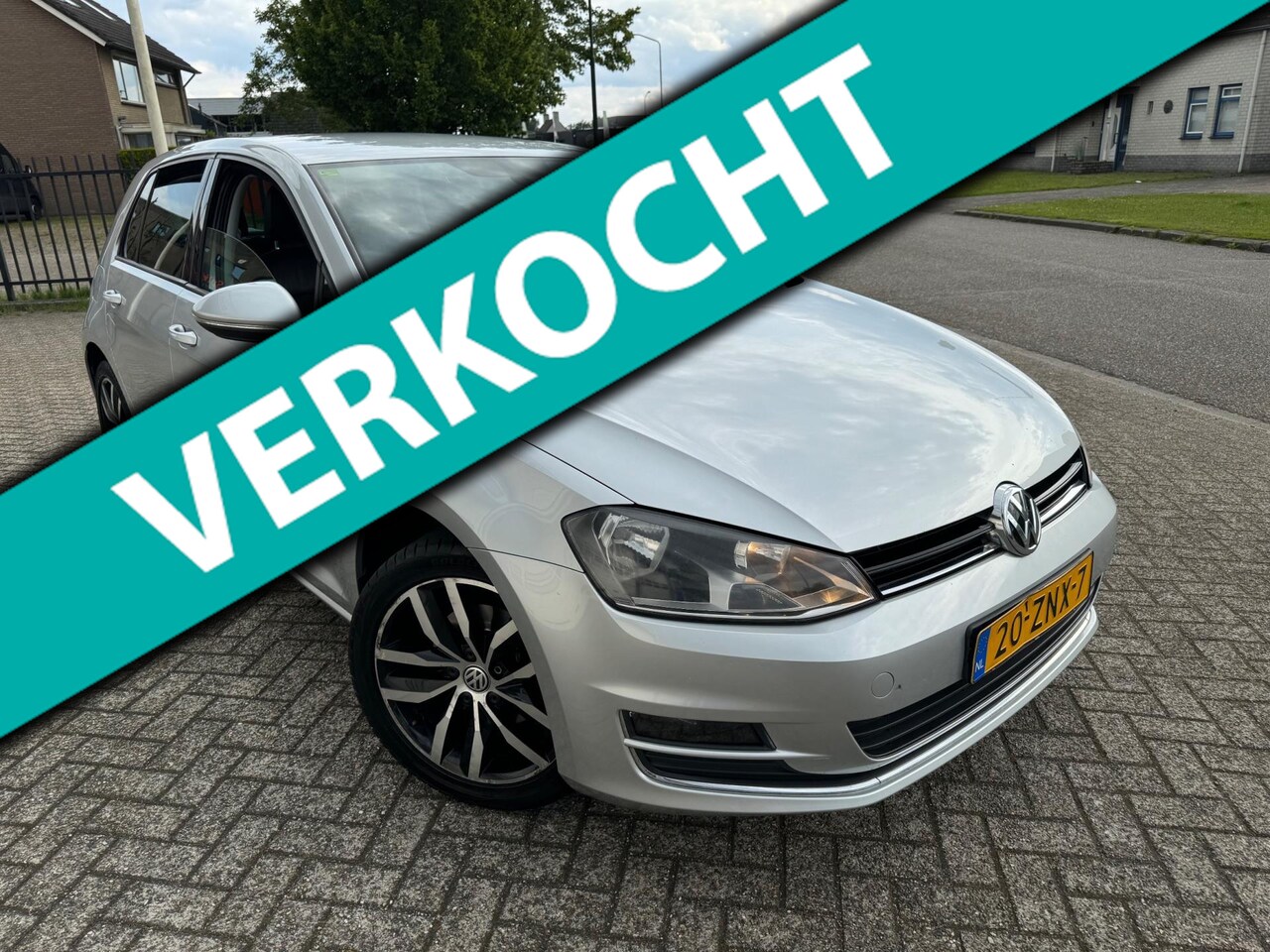 Volkswagen Golf - 1.2 TSI Highline [bj 2013] 5DRS|Airco|Navi|Multi stuur - AutoWereld.nl