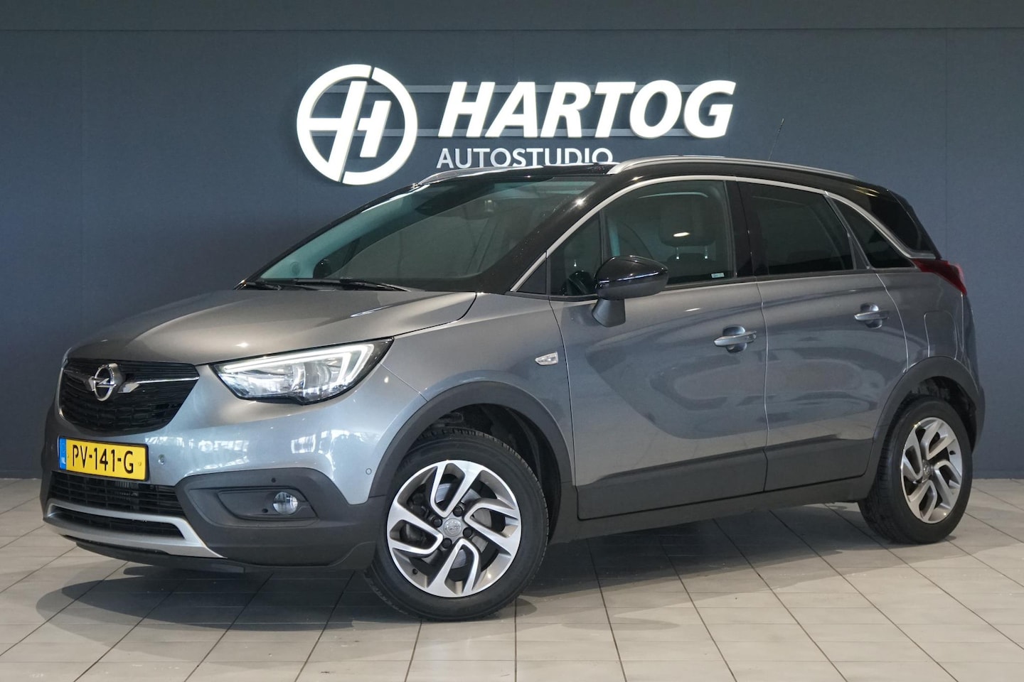 Opel Crossland X - 1.2 Turbo Innovation + APPLE CARPLAY / CAMERA / TREKHAAK - AutoWereld.nl