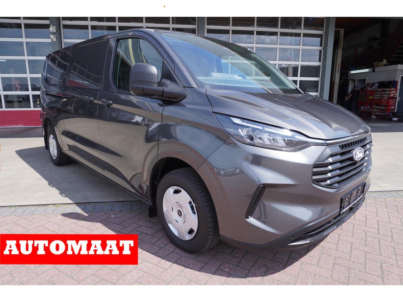 Ford Transit Custom - 320L 2.0 TDCI 170PK L2H1 Trend Automaat Schuifdeur L / R Nr. V075 | Airco | Adap.Cruise | - AutoWereld.nl