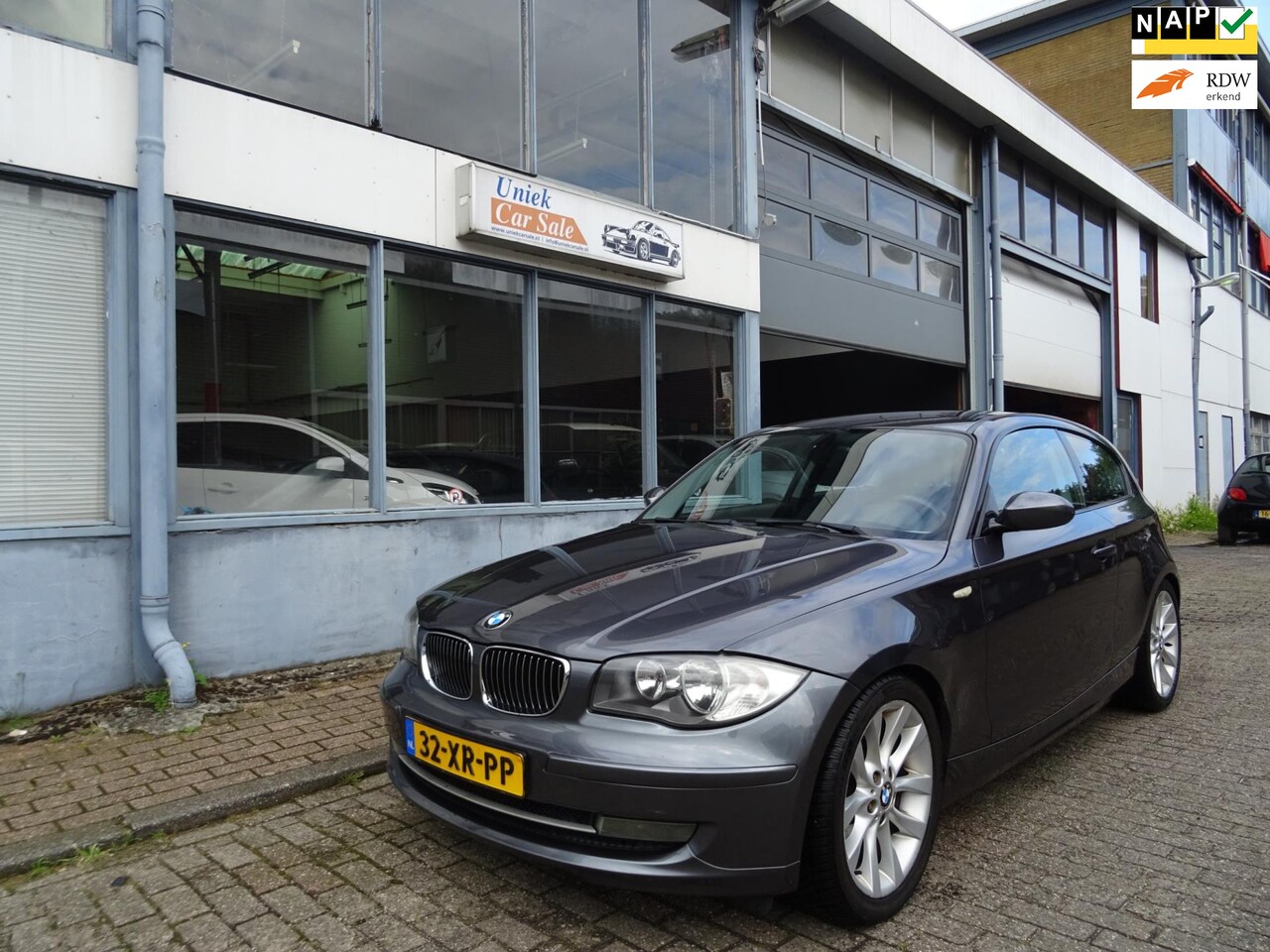 BMW 1-serie - 118i High Executive 118i High Executive - AutoWereld.nl