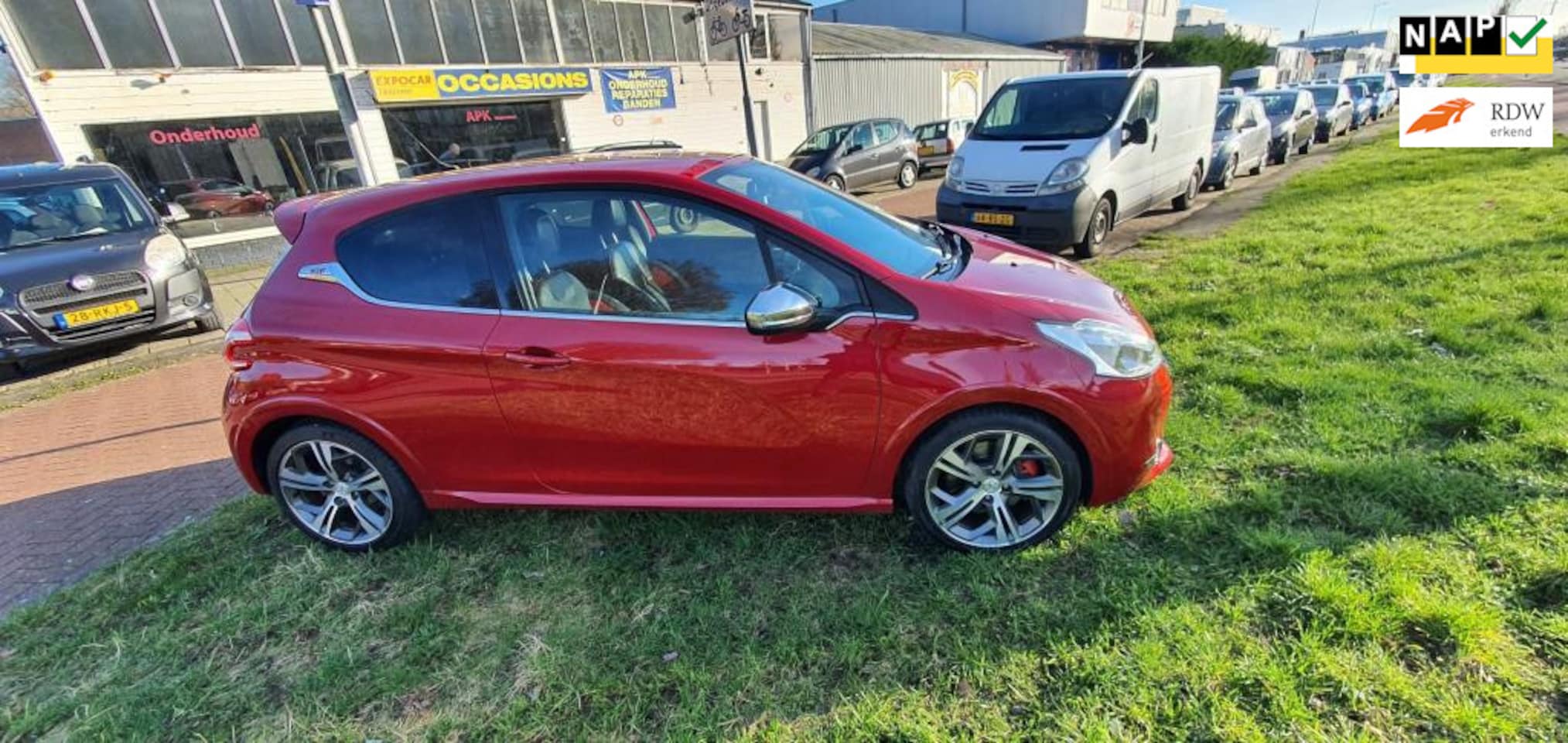 Peugeot 208 - 1.6 THP GTi 1.6 THP GTi,200 Pk, - AutoWereld.nl