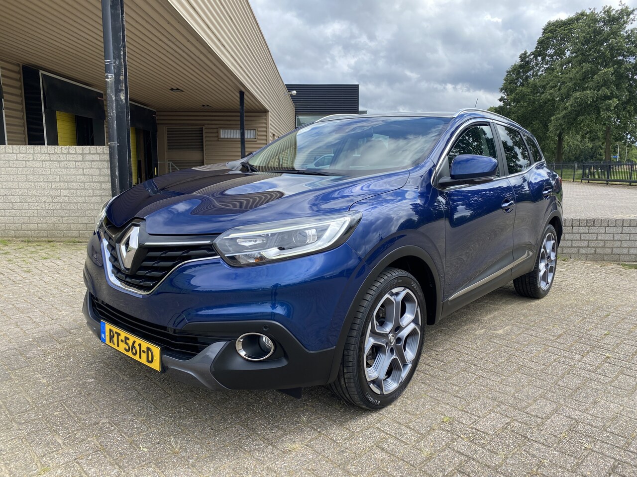 Renault Kadjar - 1.2 TCe Extase automaat | Pano | Trekhaak | ECC | Navi - AutoWereld.nl