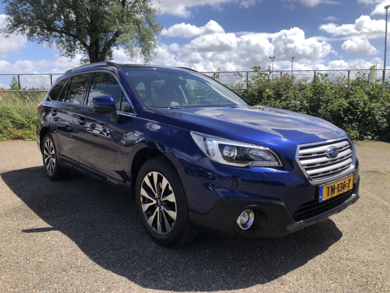 Subaru Outback - 2.5i Premium werkelijke kmstand 91916 (nw teller) - AutoWereld.nl