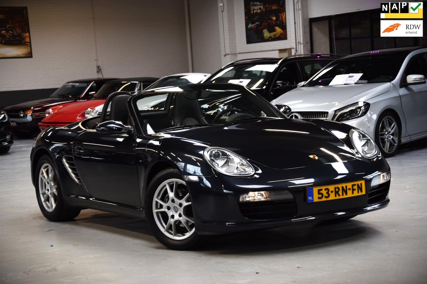 Porsche Boxster - 2.7 *Uniek!!* 2de Eigenaar!! Origineel NL|handgeschakeld! - AutoWereld.nl