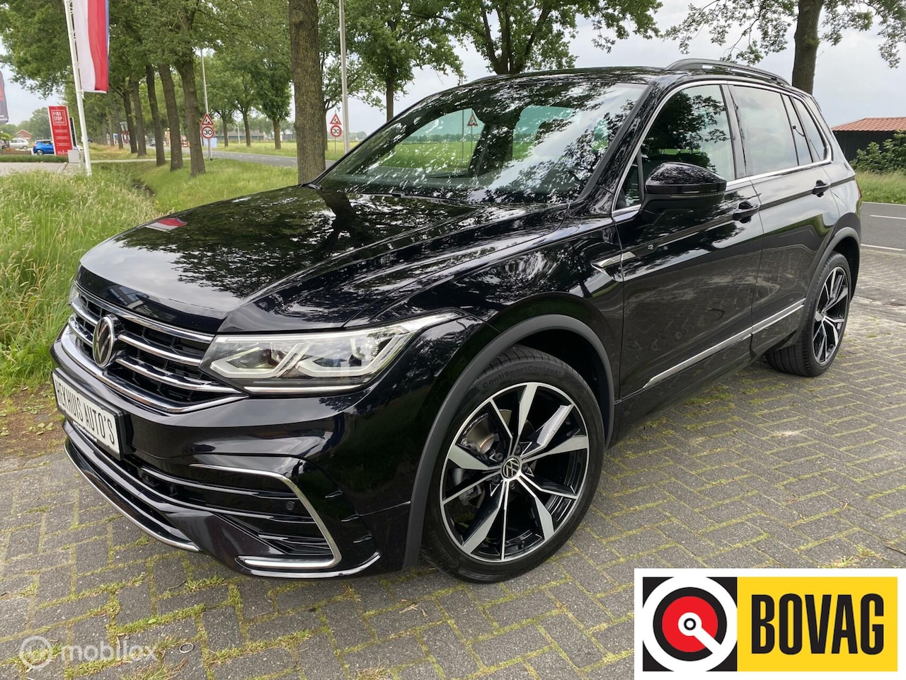 Volkswagen Tiguan - 1.5 TSI DSG R-Line | Trekhaak | Camera | 20 inch - AutoWereld.nl