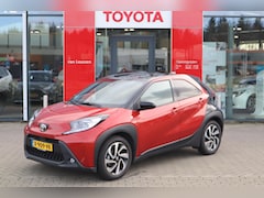 Toyota Aygo X - ENVY APPLE/ANDROID DAB CAMERA AD-CRUISE LM-VELGEN STOELVERW AIRCO MISTLAMPEN