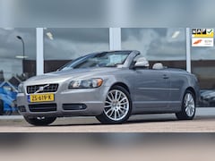 Volvo C70 Convertible - 2.4i Kinetic 170pk Trekhaak Lerenbekleding