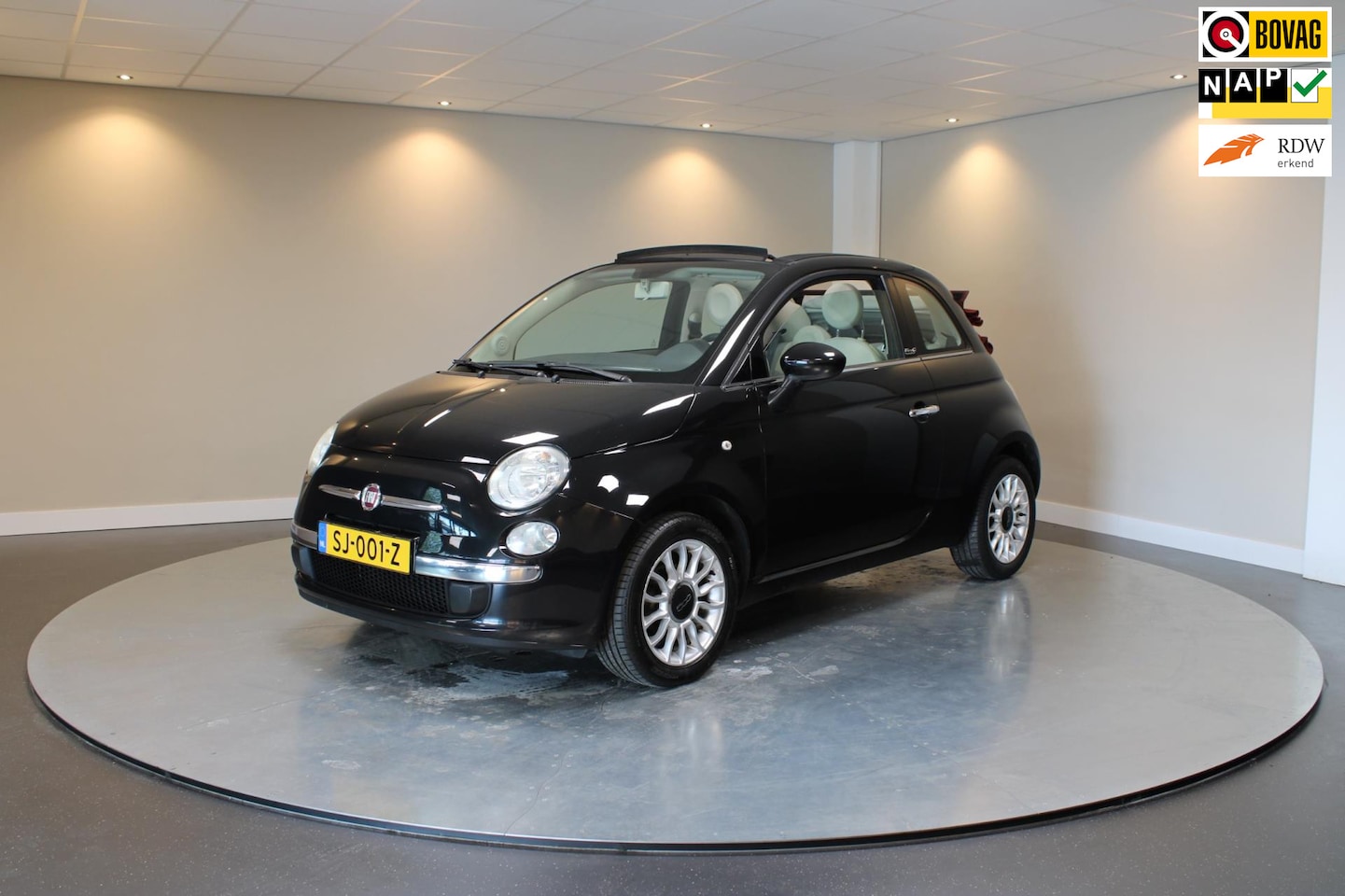 Fiat 500 C - 1.2 Lounge Cabrio *distr.riem 2023 *Grote beurt 03-2024 - AutoWereld.nl