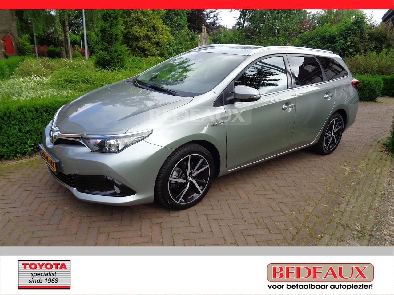 Toyota Auris Touring Sports - 1.8 Hybrid 136pk Aut Dynamic Edition bij Toyota specialist sinds 1968 - AutoWereld.nl