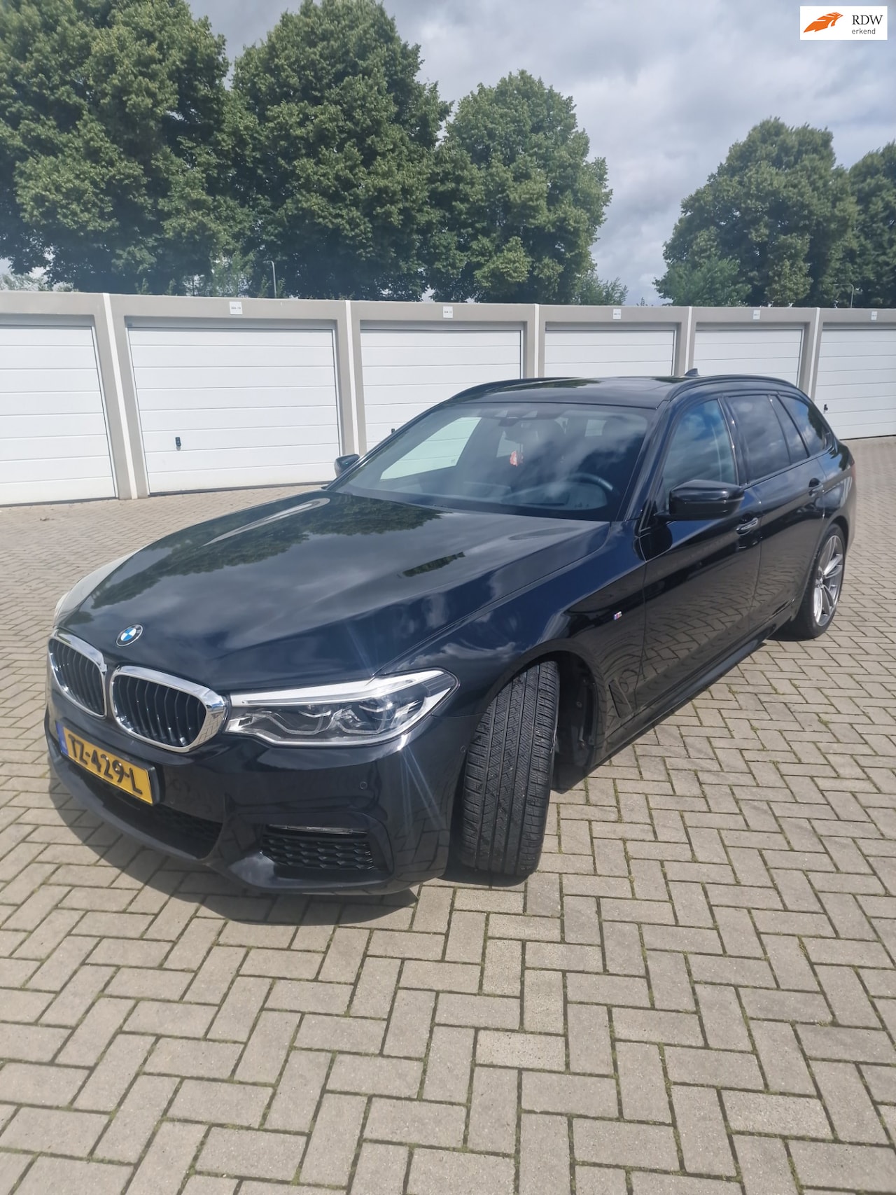 BMW 5-serie Touring - 530d M serie xDrive High Executive - AutoWereld.nl