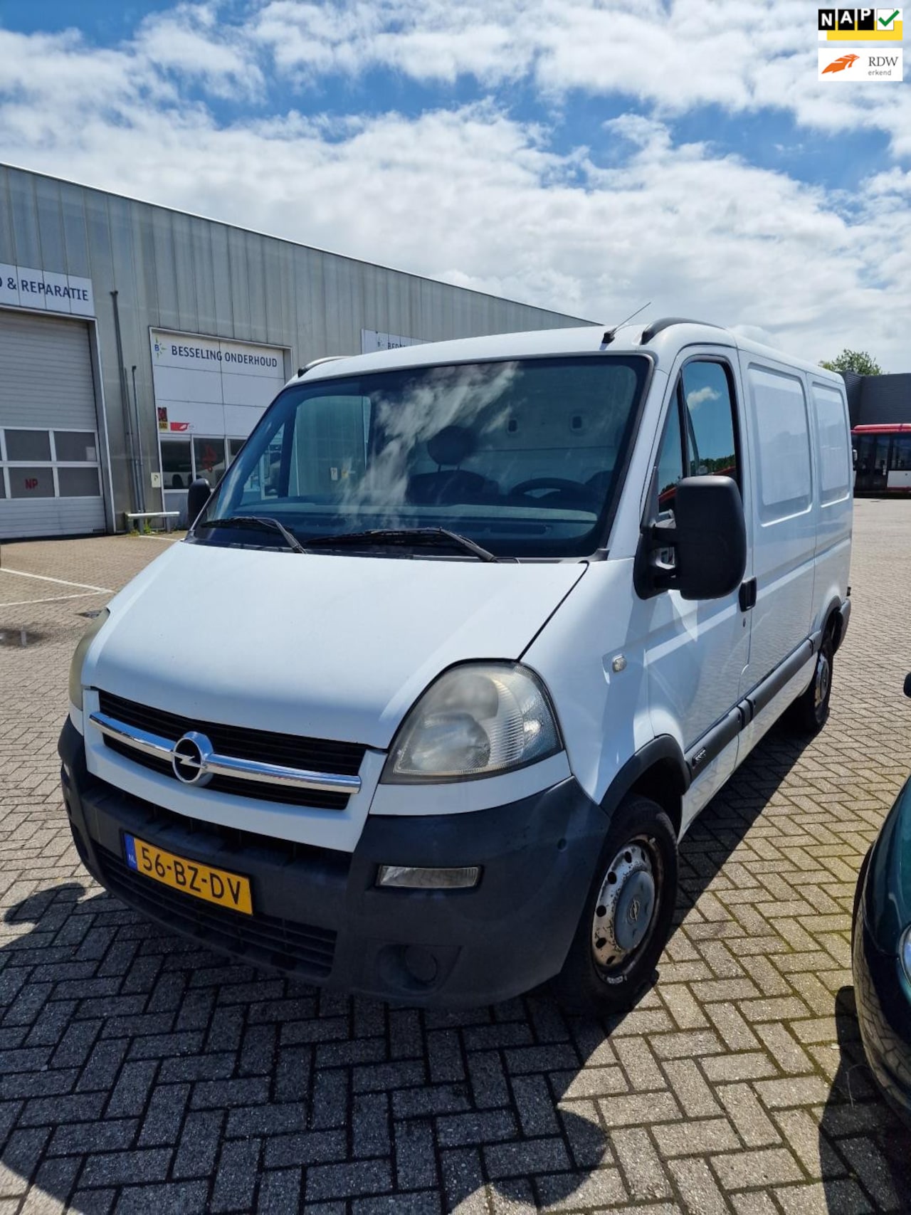 Opel Movano - 2.5 CDTI L1 H1 2.5 CDTi L1H1, Motor loopt niet, Inruil mogelijk. - AutoWereld.nl