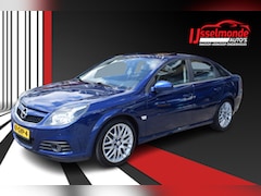 Opel Vectra GTS - 2.0-16V Turbo. Executive 127.887 km nap pdc/glazen schuifkant dak etc