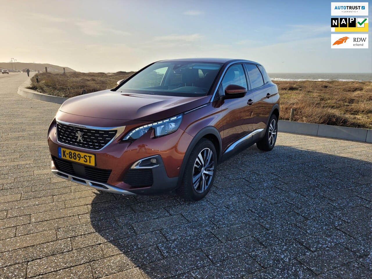 Peugeot 3008 - 1.2 GT Line / Nieuwe Motor en koppeling / - AutoWereld.nl