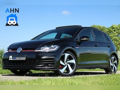 Volkswagen Golf - 7.5 GTI / 230PK / DSG / ACC / Pano / Virtual Cockpit / Navi / 18"