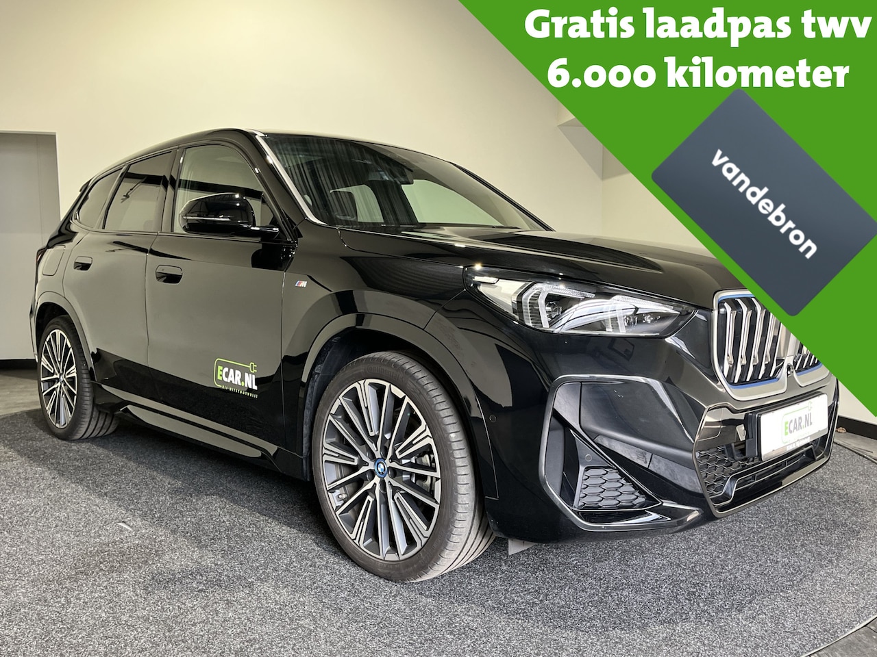 BMW iX1 - M-Sport xDrive30 | Travel Pack | Innovation Pack |  Harman Kardon | 20" LMV | € 608,- per - AutoWereld.nl