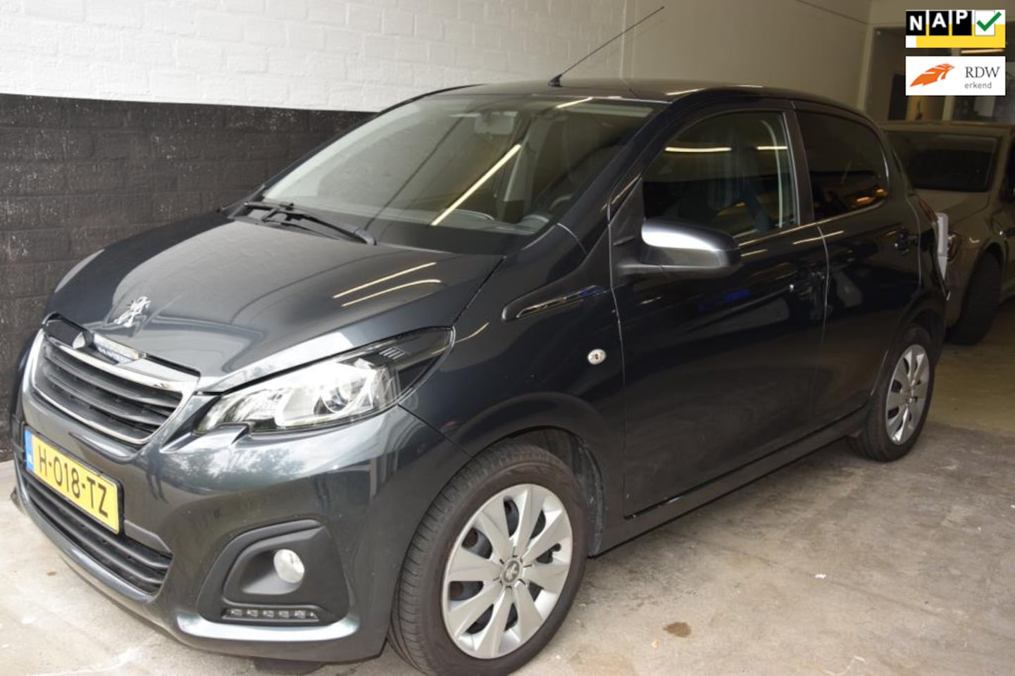 Peugeot 108 - 1.0 e-VTi Active hele nette 108 - AutoWereld.nl