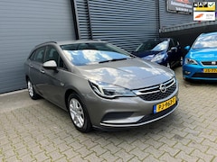 Opel Astra Sports Tourer - 1.0 Online Edition