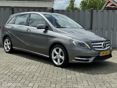 Mercedes-Benz B-klasse - 200 Ambition lederen interieur