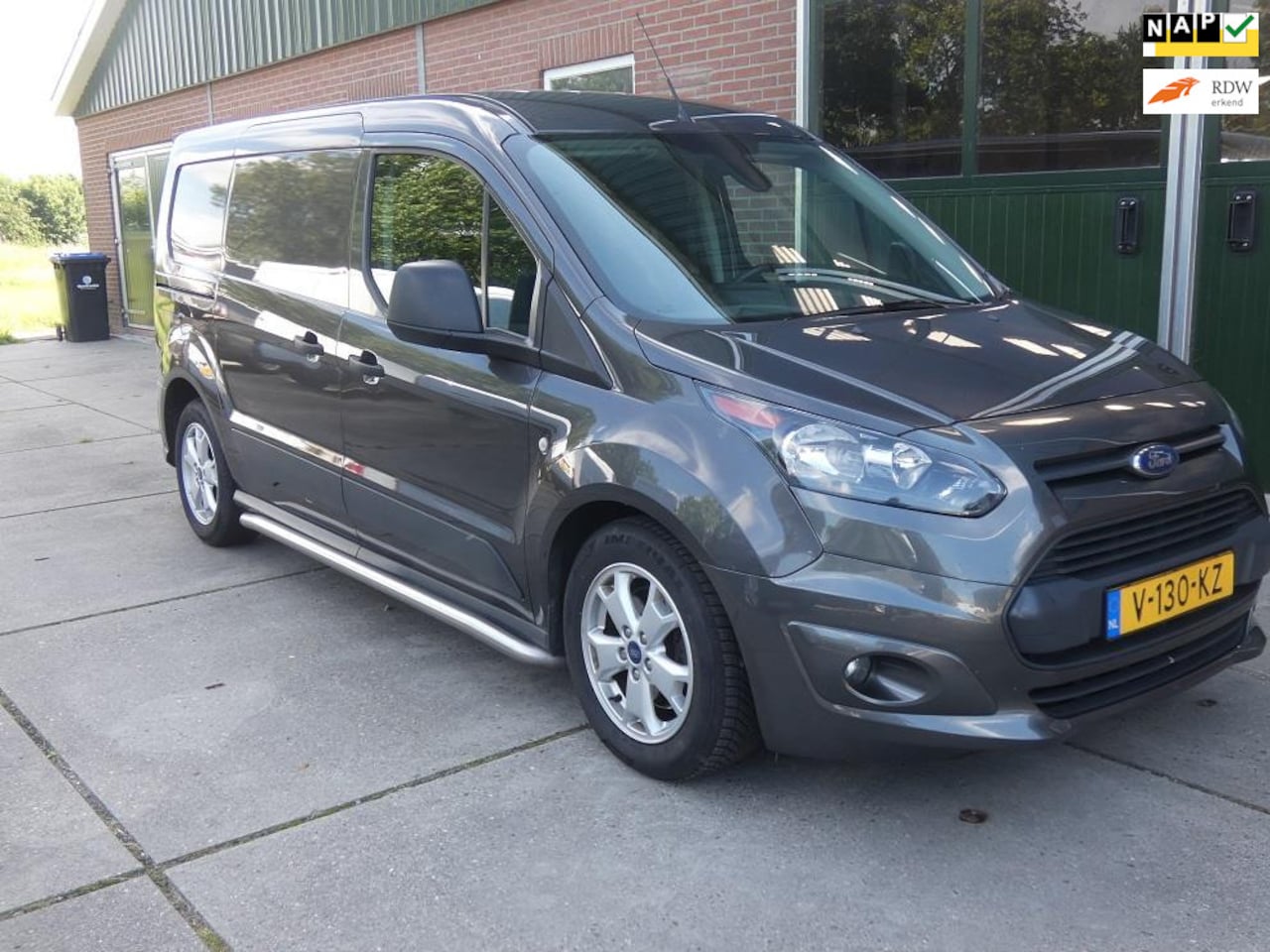 Ford Transit Connect - 1.5 TDCI L2 *leder*navi/camera* 3 zits* - AutoWereld.nl