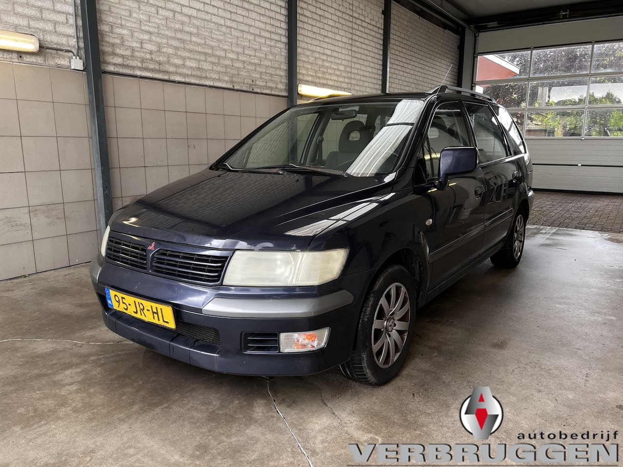 Mitsubishi Space Wagon - 2.4 GDI GLXi 7p. | EXPORT - AutoWereld.nl