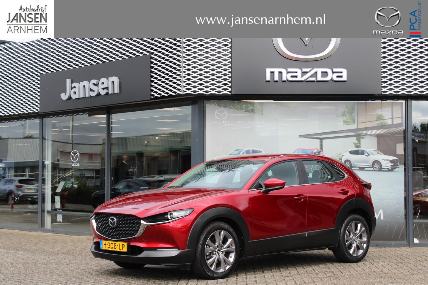 Mazda CX-30 - 2.0 e-SkyActiv-X180 M Hybrid Comfort+18"+Leder , Trekhaak, Leder, Navi, Appel Carplay, Ada - AutoWereld.nl