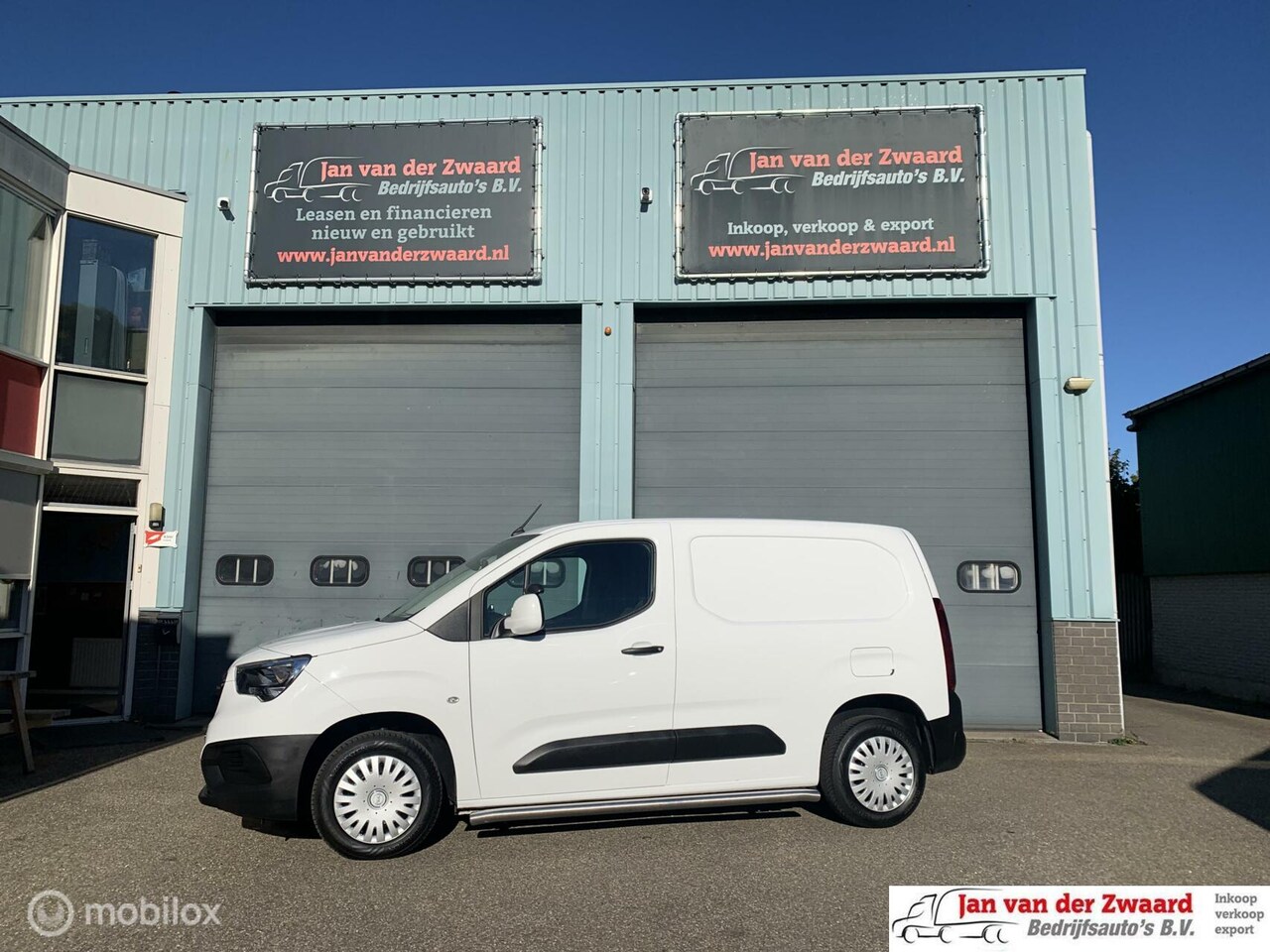 Opel Combo - 1.5D EURO 6 Edition Airco Schuifdeur Navi - AutoWereld.nl